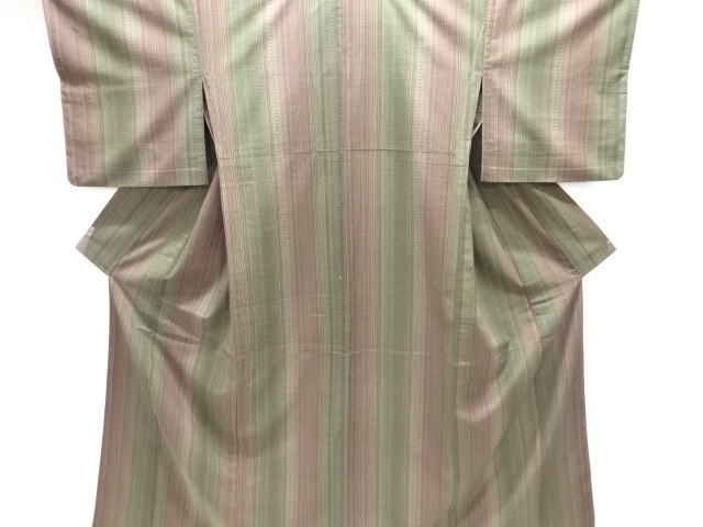 縞に古典柄手織り紬単衣着物